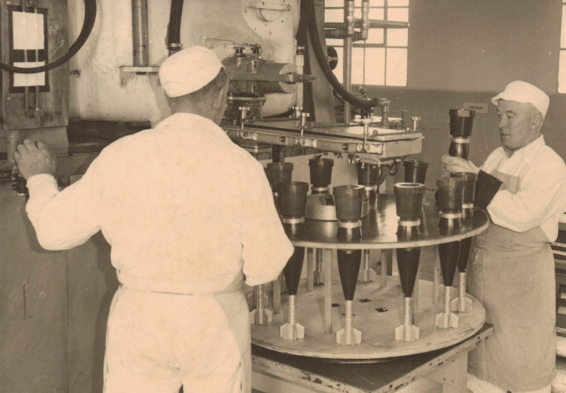 81 mm Mortar Bomb Filling at Glascoed, late 1960s. Credit BAE Systems.