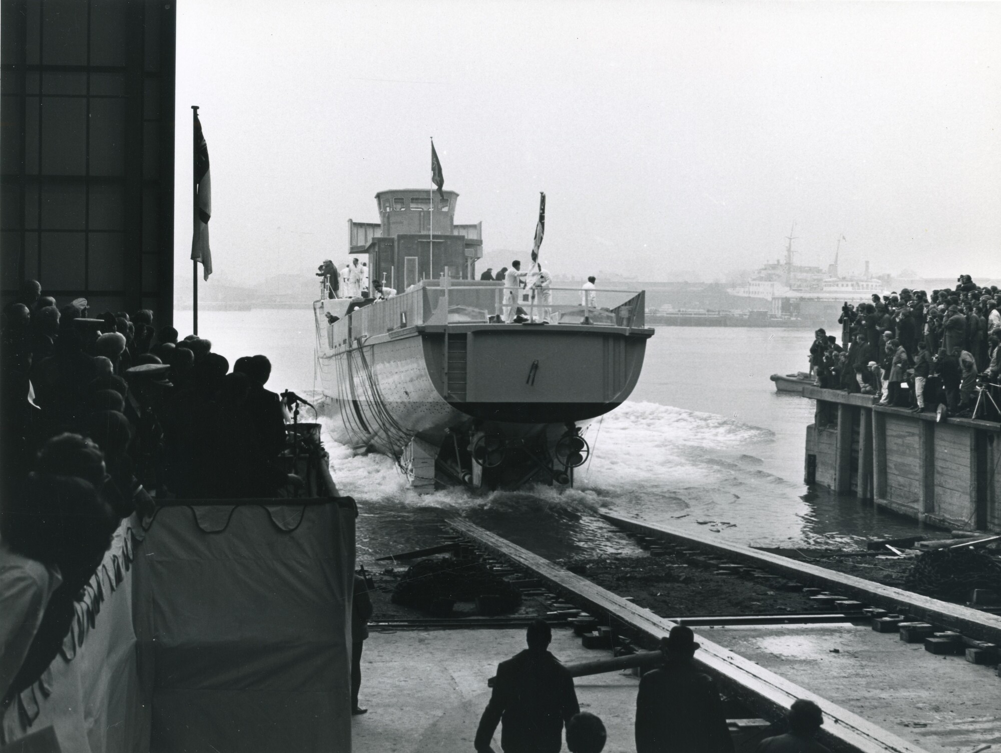 Launch of HMS Wilton at Vosper Thornycroft Woolston shipyard, 18th January 1972.